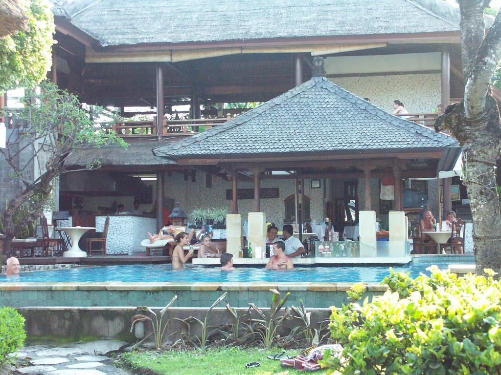 Balisani Padma Hotel Legian Esterno foto